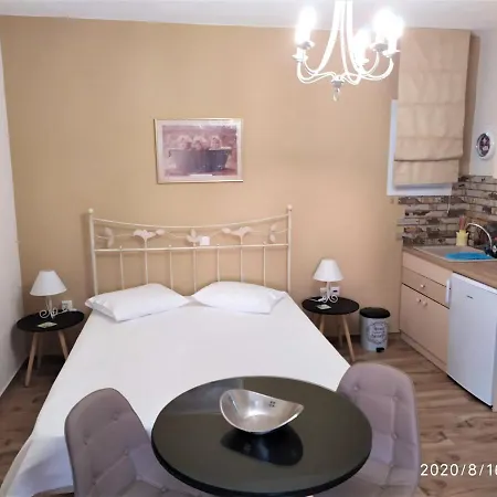 Naxos Seaside Retreat - Akti Breezy Escape דירה איוס פרוקופיוס