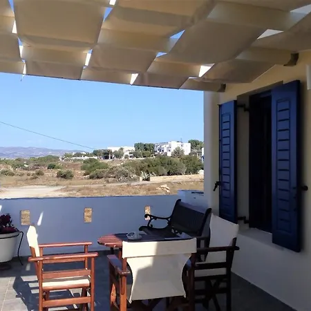 Naxos Seaside Retreat - Akti Breezy Escape דירה *